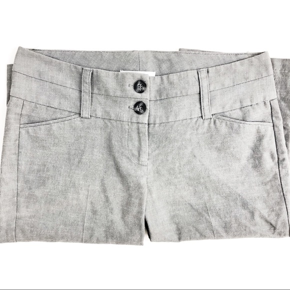 Charlotte Russe Gray Capris - Picture 2 of 4